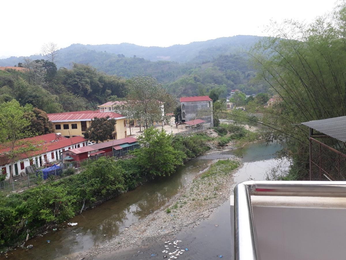 Viet Hoang Hotel Bao Lac Exterior photo